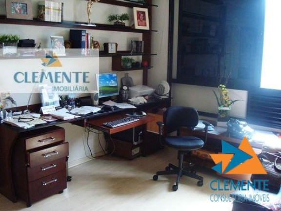 Imagem Apartamento com 4 Quartos à Venda, 303 m² em Lourdes - Belo Horizonte Imagem Apartamento com 4 Quartos à Venda, 303 m² em Lourdes - Belo Horizonte