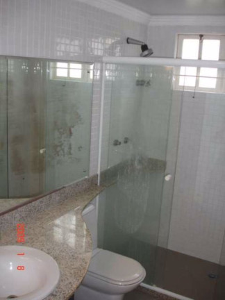Imagem Casa com 5 Quartos à Venda, 200 m² em Estrada Do Coco - Lauro De Freitas Imagem Casa com 5 Quartos à Venda, 200 m² em Estrada Do Coco - Lauro De Freitas