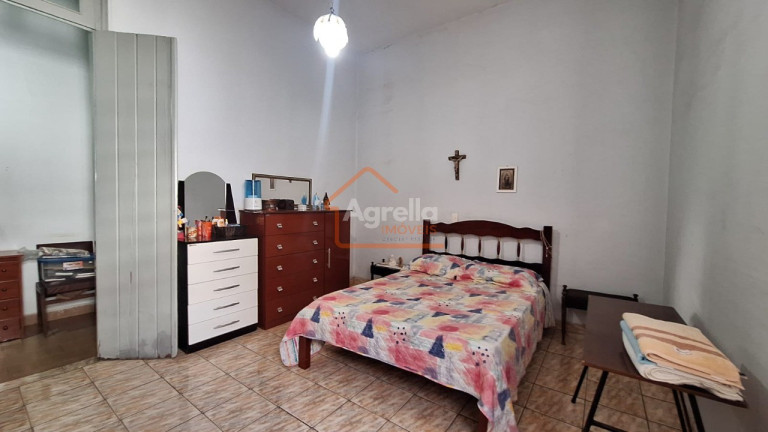 Imagem Casa com 4 Quartos à Venda, 243 m² em Centro - Mogi Mirim Imagem Casa com 4 Quartos à Venda, 243 m² em Centro - Mogi Mirim