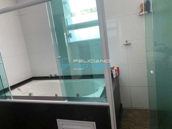 Imagem Casa com 3 Quartos à Venda, 350 m² em Canto Do Forte - Praia Grande Imagem Casa com 3 Quartos à Venda, 350 m² em Canto Do Forte - Praia Grande