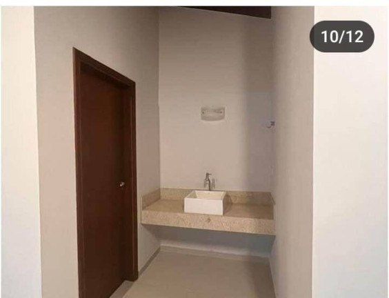 Imagem Casa com 2 Quartos à Venda, 300 m² em Riviera De São João - São João Da Boa Vista Imagem Casa com 2 Quartos à Venda, 300 m² em Riviera De São João - São João Da Boa Vista
