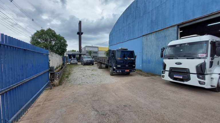Imagem Imóvel Comercial à Venda, 2.500 m² em Boqueirão - Curitiba Imagem Imóvel Comercial à Venda, 2.500 m² em Boqueirão - Curitiba