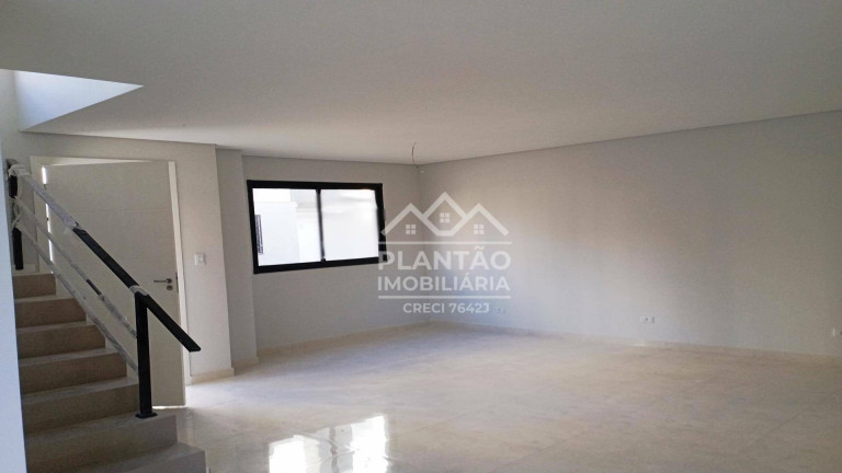 Imagem Sobrado com 3 Quartos à Venda, 105 m² em Uberaba - Curitiba Imagem Sobrado com 3 Quartos à Venda, 105 m² em Uberaba - Curitiba