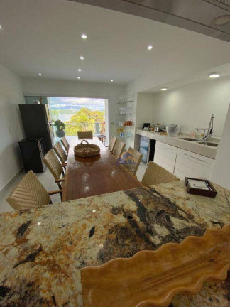 Imagem Casa com 5 Quartos à Venda, 500 m² em Itanema (cunhambebe) - Angra Dos Reis Imagem Casa com 5 Quartos à Venda, 500 m² em Itanema (cunhambebe) - Angra Dos Reis