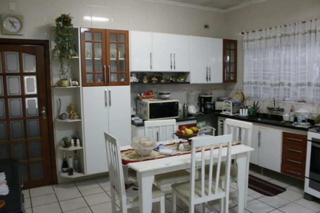 Imagem Casa com 3 Quartos à Venda, 285 m² em Guilhermina - Praia Grande Imagem Casa com 3 Quartos à Venda, 285 m² em Guilhermina - Praia Grande