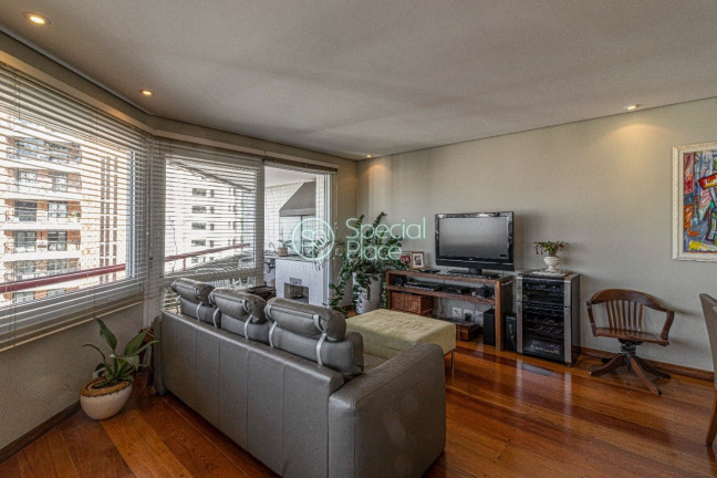 Imagem Apartamento com 3 Quartos à Venda, 350 m² em Panamby - São Paulo