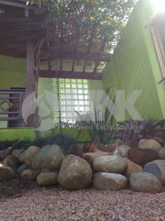 Imagem Casa com 5 Quartos à Venda, 260 m² em Vila Ipiranga - Porto Alegre Imagem Casa com 5 Quartos à Venda, 260 m² em Vila Ipiranga - Porto Alegre