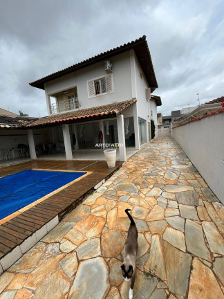 Imagem Casa com 4 Quartos à Venda, 382 m² Imagem Casa com 4 Quartos à Venda, 382 m²