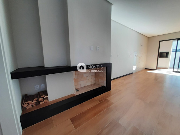 Imagem Casa com 3 Quartos à Venda, 143 m² Imagem Casa com 3 Quartos à Venda, 143 m²