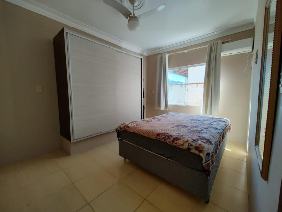 Imagem Casa com 3 Quartos à Venda, 110 m² em Vila Nova - Joinville