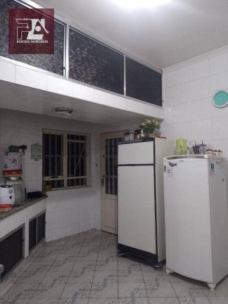 Imagem Casa com 3 Quartos à Venda, 225 m² em Vila São Roque - Lorena Imagem Casa com 3 Quartos à Venda, 225 m² em Vila São Roque - Lorena
