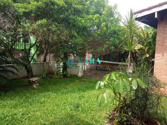 Imagem Casa com 3 Quartos à Venda, 416 m² em Lázaro - Ubatuba