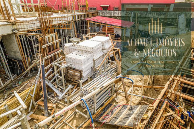 Imagem Apartamento com 2 Quartos à Venda, 75 m² em Oceanópolis - Mongagua