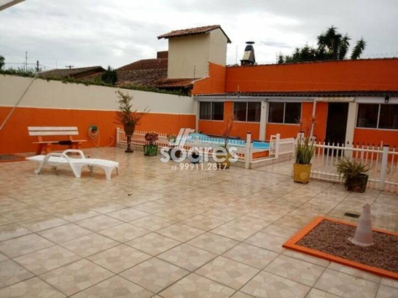 Imagem Casa com 2 Quartos à Venda, 149 m² em Laranjal - Pelotas Imagem Casa com 2 Quartos à Venda, 149 m² em Laranjal - Pelotas