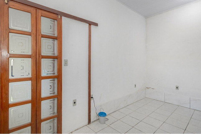 Imagem Casa com 3 Quartos à Venda, 250 m² em Espírito Santo - Porto Alegre Imagem Casa com 3 Quartos à Venda, 250 m² em Espírito Santo - Porto Alegre