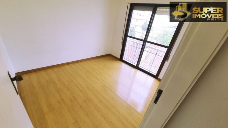 Imagem Apartamento com 2 Quartos à Venda, 75 m² em Centro - Pelotas