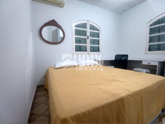 Imagem Casa com 4 Quartos à Venda, 140 m² em Centro - Campos Dos Goytacazes Imagem Casa com 4 Quartos à Venda, 140 m² em Centro - Campos Dos Goytacazes