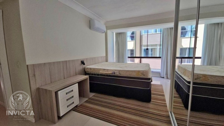 Imagem Apartamento com 3 Quartos à Venda, 134 m² em Centro - Balneário Camboriú Imagem Apartamento com 3 Quartos à Venda, 134 m² em Centro - Balneário Camboriú