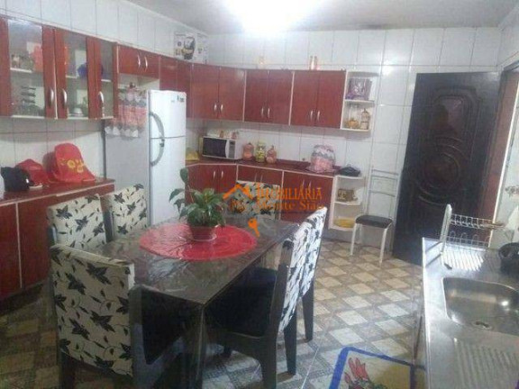 Imagem Sobrado com 6 Quartos à Venda, 200 m² em Jardim Da Mamãe - Guarulhos Imagem Sobrado com 6 Quartos à Venda, 200 m² em Jardim Da Mamãe - Guarulhos