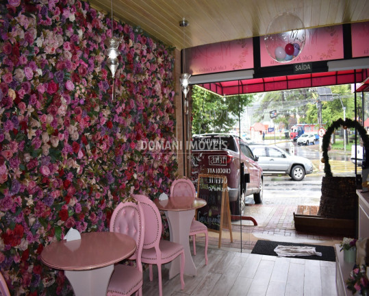 Imagem Imóvel à Venda, 80 m² em Região De Capivari - Campos Do Jordão Imagem Imóvel à Venda, 80 m² em Região De Capivari - Campos Do Jordão