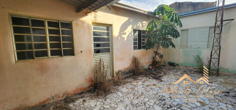 Imagem Casa com 3 Quartos à Venda, 750 m² em Tucura - Mogi Mirim Imagem Casa com 3 Quartos à Venda, 750 m² em Tucura - Mogi Mirim