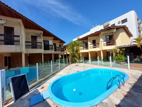 Casa com 2 Quartos à Venda, 65 m² em Guilhermina - Praia Grande