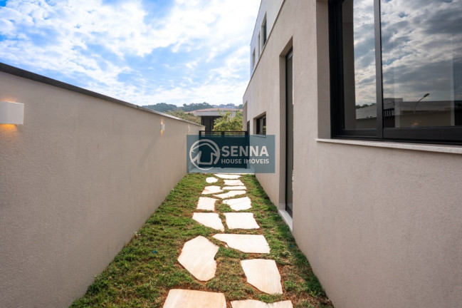 Imagem Casa com 4 Quartos à Venda, 348 m² em Vila Nova Esperia - Jundiaí Imagem Casa com 4 Quartos à Venda, 348 m² em Vila Nova Esperia - Jundiaí