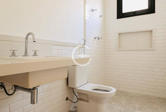 Imagem Casa com 3 Quartos à Venda, 560 m² em Moema - São Paulo Imagem Casa com 3 Quartos à Venda, 560 m² em Moema - São Paulo