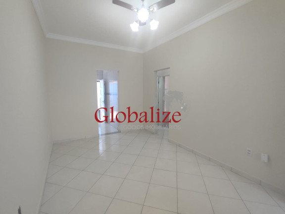 Imagem Casa com 2 Quartos à Venda, 71 m² em Embaré - Santos