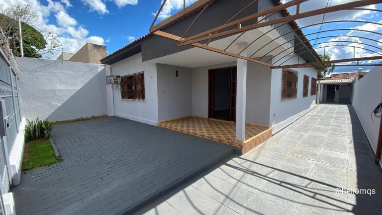 Imagem Casa com 7 Quartos à Venda, 184 m² em Monte Castelo - Campo Grande Imagem Casa com 7 Quartos à Venda, 184 m² em Monte Castelo - Campo Grande
