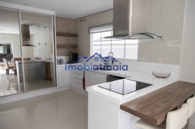 Imagem Casa de Condomínio com 4 Quartos à Venda, 625 m² em Centro - Jarinu
