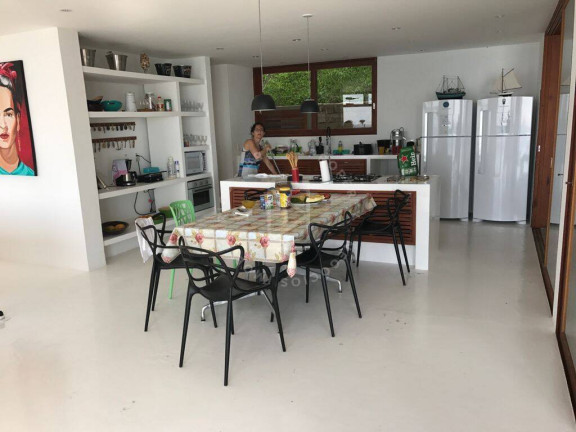 Imagem Casa com 5 Quartos à Venda, 340 m² em Centro - Angra Dos Reis Imagem Casa com 5 Quartos à Venda, 340 m² em Centro - Angra Dos Reis