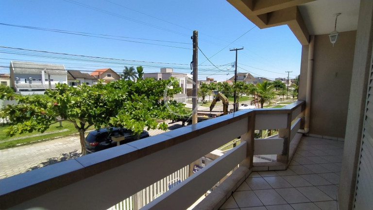 Imagem Sobrado com 4 Quartos à Venda, 157 m² em Atami - Pontal Do Paraná