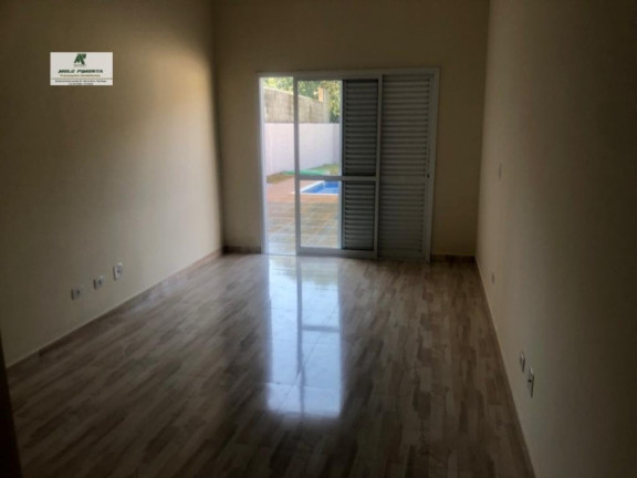 Casa de Condomínio com 3 Quartos à Venda, 480 m² em Terras De Santa Adélia - Vargem Grande Paulista
