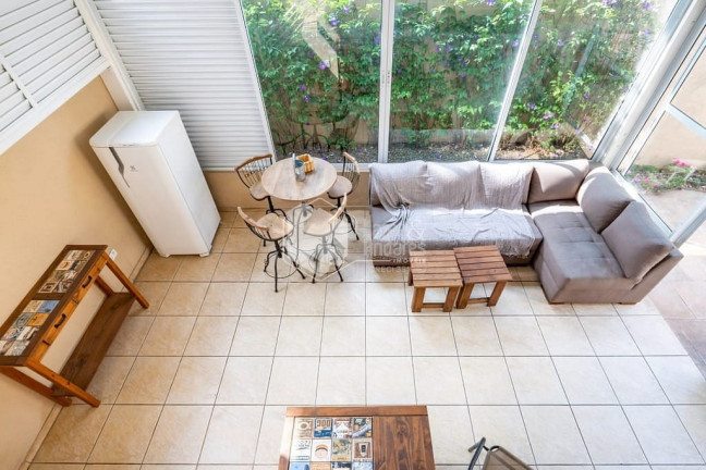 Imagem Casa com 4 Quartos à Venda, 292 m² em Embura - São Paulo Imagem Casa com 4 Quartos à Venda, 292 m² em Embura - São Paulo