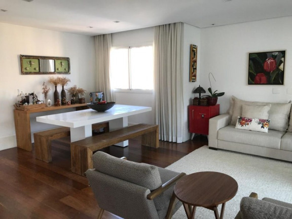 Imagem Imóvel com 4 Quartos à Venda, 300 m² em Moema - São Paulo Imagem Imóvel com 4 Quartos à Venda, 300 m² em Moema - São Paulo