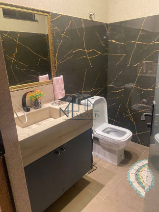 Imagem Casa com 3 Quartos à Venda, 525 m² em Vila Rosa - Goiânia Imagem Casa com 3 Quartos à Venda, 525 m² em Vila Rosa - Goiânia