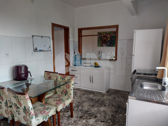 Imagem Apartamento com 3 Quartos à Venda, 75 m² em Higienópolis - Porto Alegre Imagem Apartamento com 3 Quartos à Venda, 75 m² em Higienópolis - Porto Alegre
