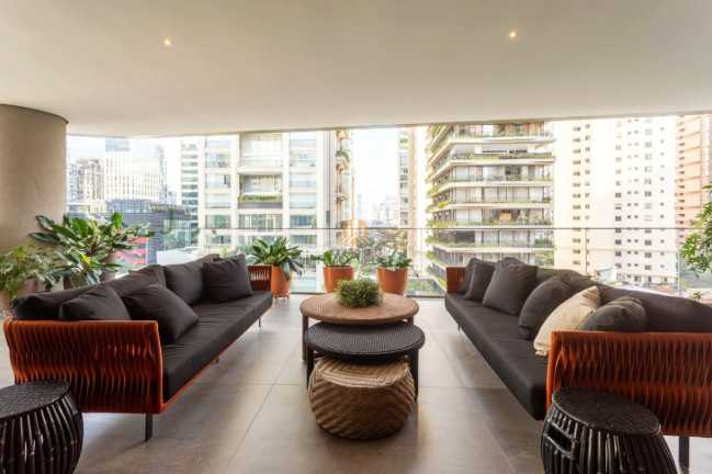 Imóvel com 4 Quartos à Venda, 570 m² em Itaim Bibi - São Paulo