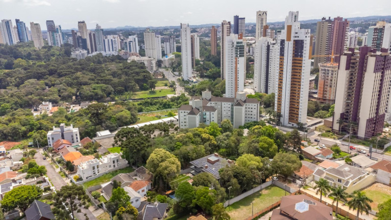 Imagem Terreno à Venda, 600 m² em Ecoville - Curitiba Imagem Terreno à Venda, 600 m² em Ecoville - Curitiba
