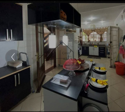 Imagem Casa com 5 Quartos à Venda, 1.328 m² em Vilarejo - Carapicuíba Imagem Casa com 5 Quartos à Venda, 1.328 m² em Vilarejo - Carapicuíba