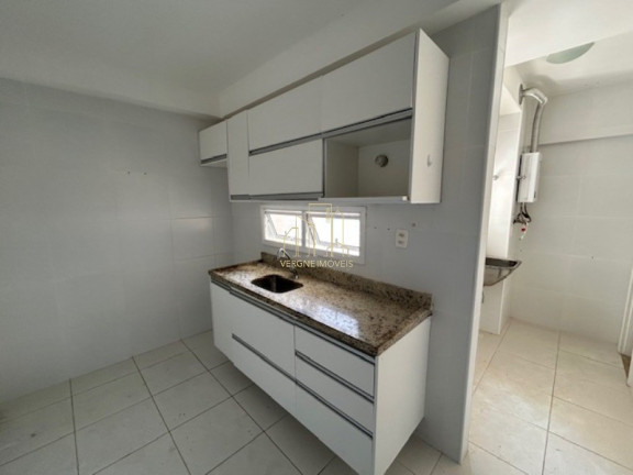 Imagem Imóvel com 3 Quartos à Venda, 110 m² em Patamares - Salvador Imagem Imóvel com 3 Quartos à Venda, 110 m² em Patamares - Salvador