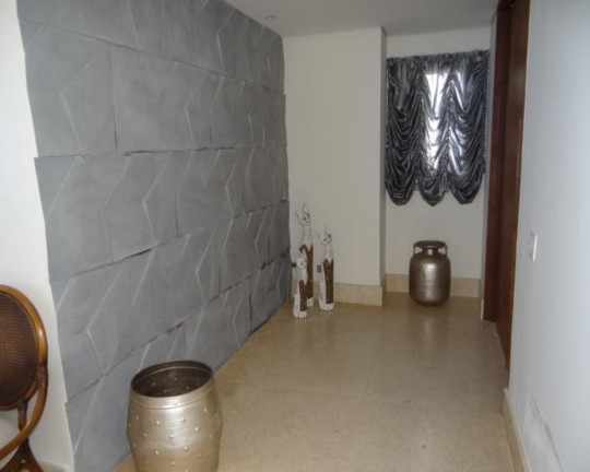 Imagem Imóvel com 5 Quartos à Venda, 355 m² em Pitangueiras - Guarujá Imagem Imóvel com 5 Quartos à Venda, 355 m² em Pitangueiras - Guarujá
