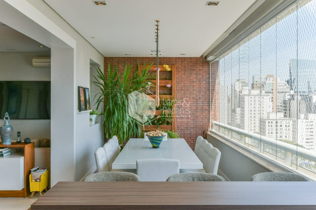 Imagem Apartamento com 2 Quartos à Venda, 151 m² em Itaim Bibi - São Paulo