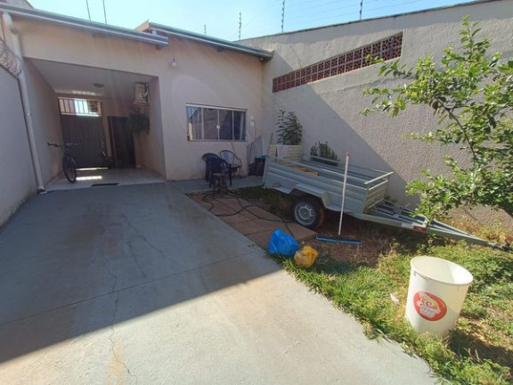 Imóvel com 
            	3             Quartos à Venda, 126 m² em 
            	Sitios Santa Luzia             - 
            	Aparecida De Goiania            