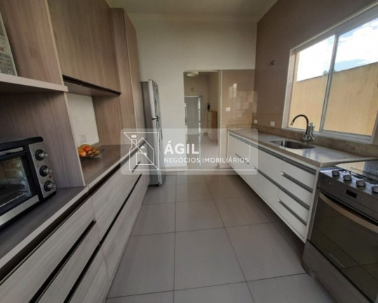 Imagem Casa com 3 Quartos à Venda, 300 m² em Condomínio Terras Do Vale - Caçapava Imagem Casa com 3 Quartos à Venda, 300 m² em Condomínio Terras Do Vale - Caçapava