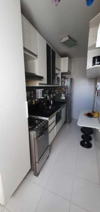Imagem Apartamento com 3 Quartos à Venda, 80 m² em Imbuí - Salvador Imagem Apartamento com 3 Quartos à Venda, 80 m² em Imbuí - Salvador