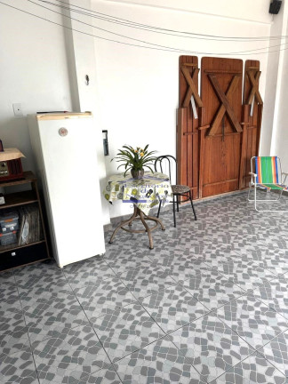 Imagem Casa com 3 Quartos à Venda, 244 m² em Cavalhada - Porto Alegre Imagem Casa com 3 Quartos à Venda, 244 m² em Cavalhada - Porto Alegre