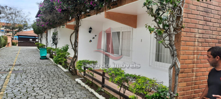 Imagem Imóvel com 1 Quarto à Venda, 60 m² em Peró - Cabo Frio Imagem Imóvel com 1 Quarto à Venda, 60 m² em Peró - Cabo Frio