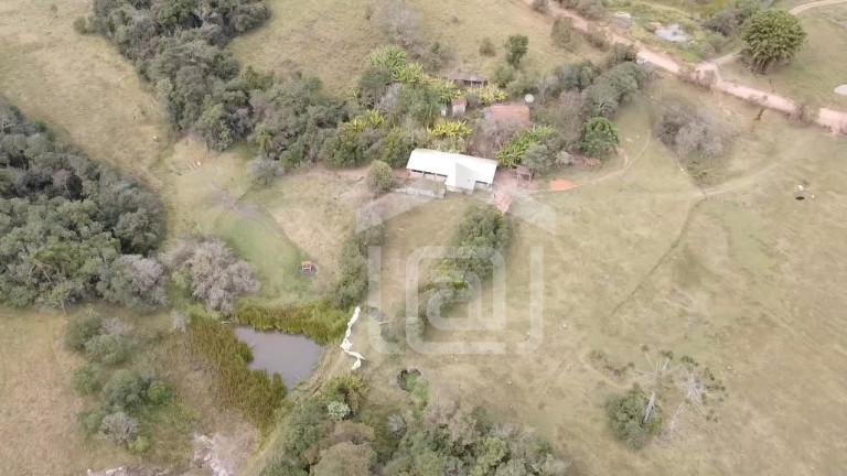 Imagem Imóvel com 2 Quartos à Venda, 29 m² em Pessegueiros - Campestre Imagem Imóvel com 2 Quartos à Venda, 29 m² em Pessegueiros - Campestre